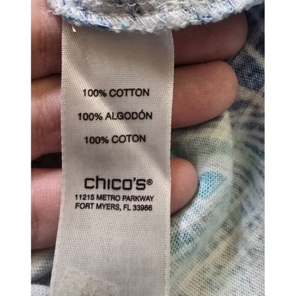Chico's Womens sz 1 blue white floral short sleeve round neck shirt Cotton knot - Picture 8 of 10